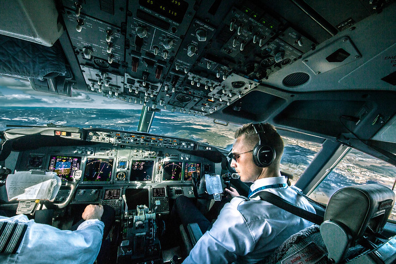 Airline cockpit in flight, photo by John Christian Fjellestad (CC BY 2.0)